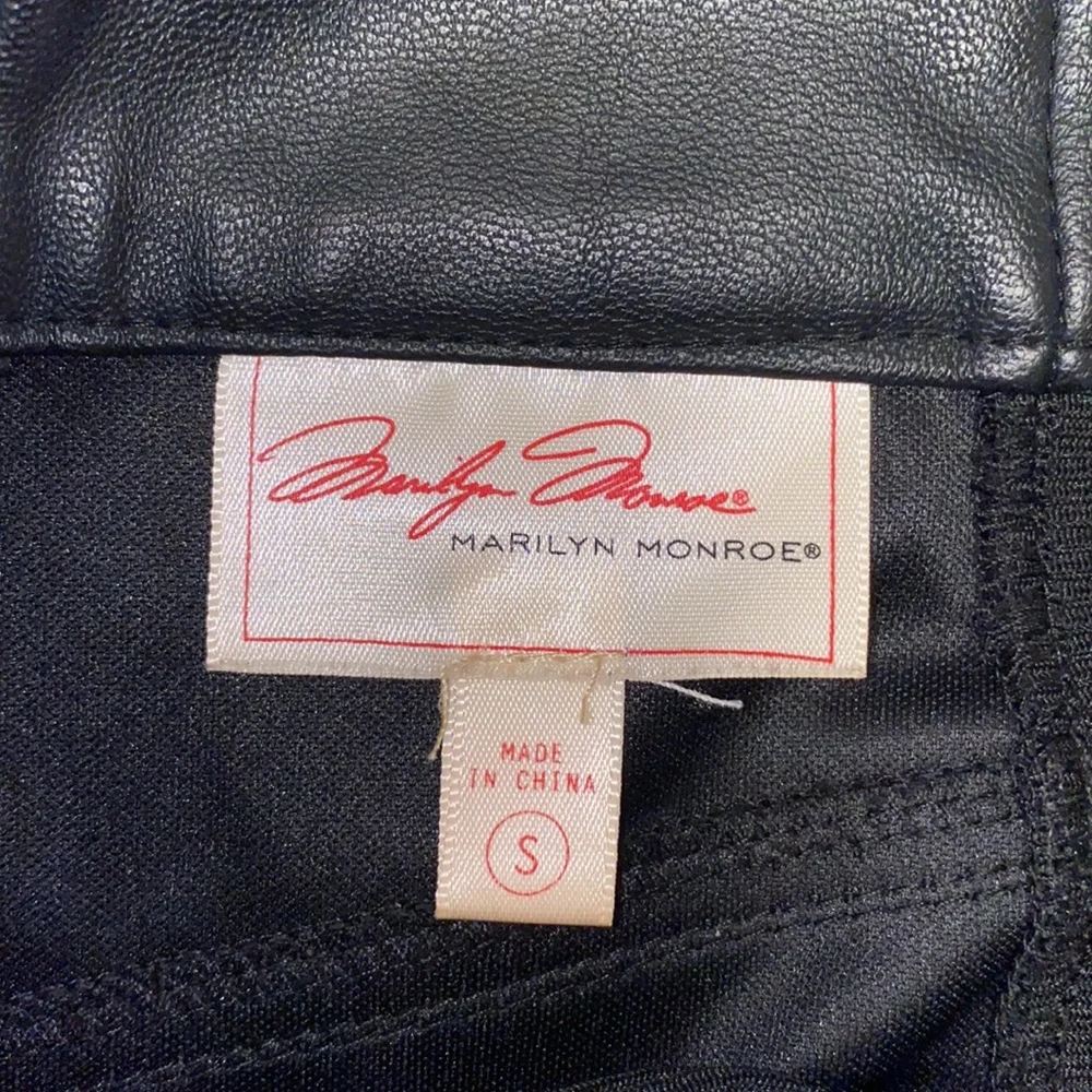 Marilyn Monroe Small Faux Leather Skirt - Picture 2 of 7